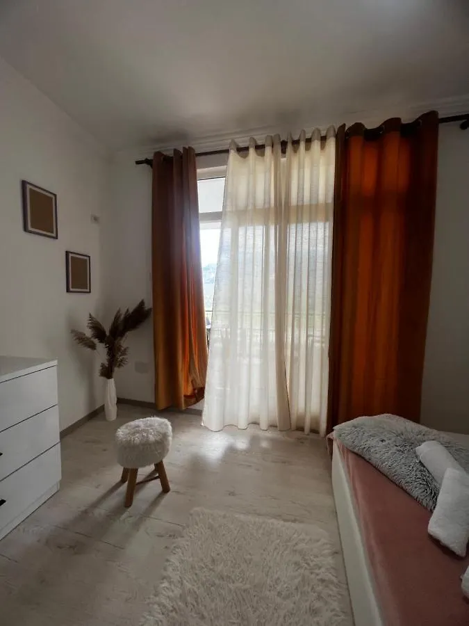 Himalayas Hotel Gjirokaster Guest house