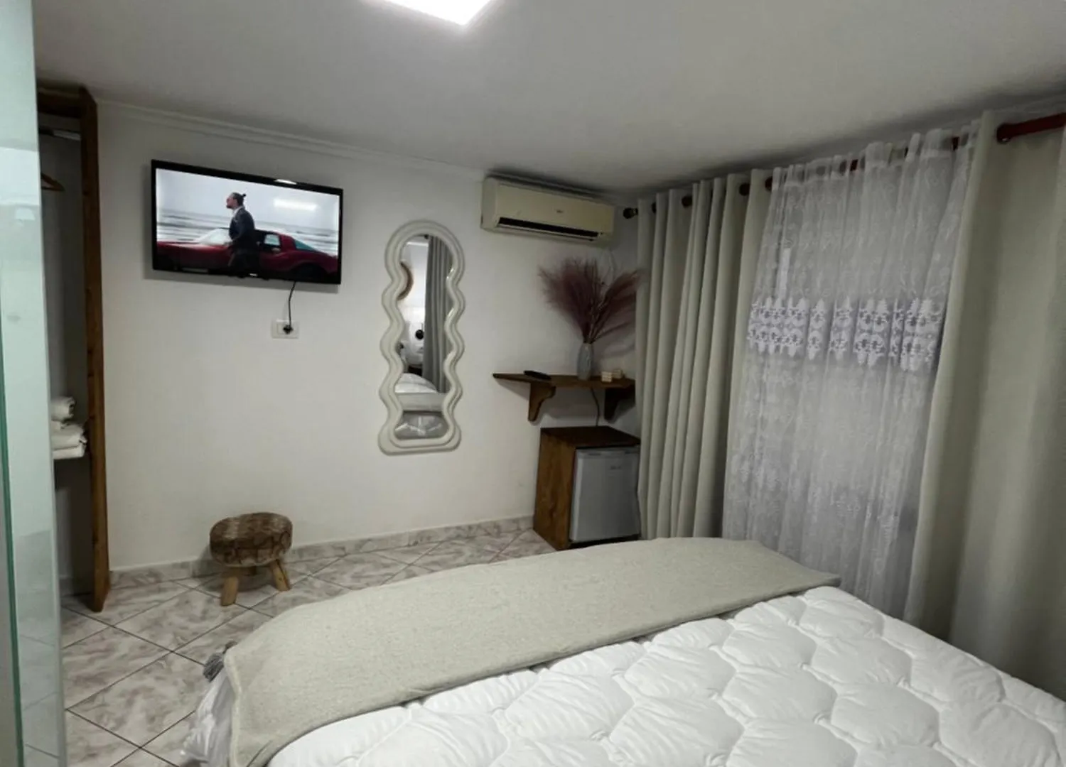 Himalayas Hotel Gjirokaster Albania