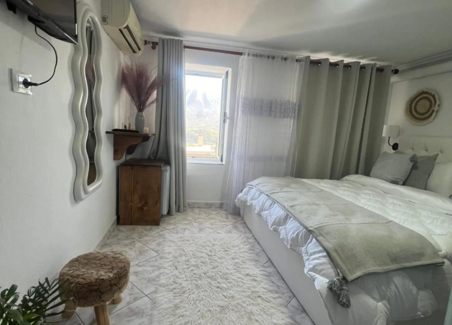 Pensión Hotel Himalayas Gjirokastër Albania