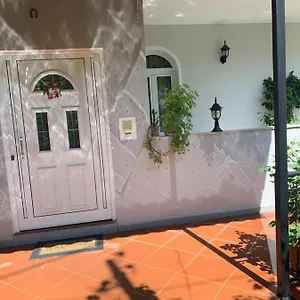 Villa Christina's House With 2 Bedrooms And Free Parking